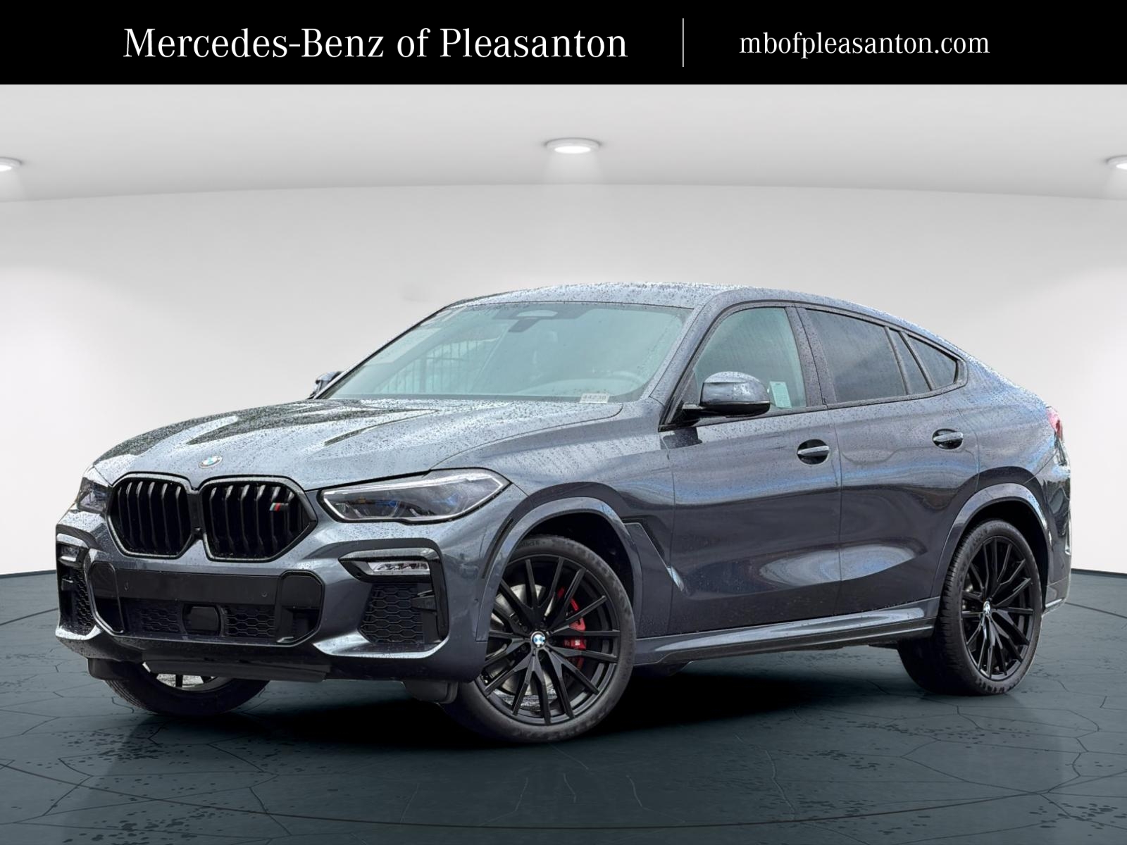 2021 BMW X6 M50i's photo
