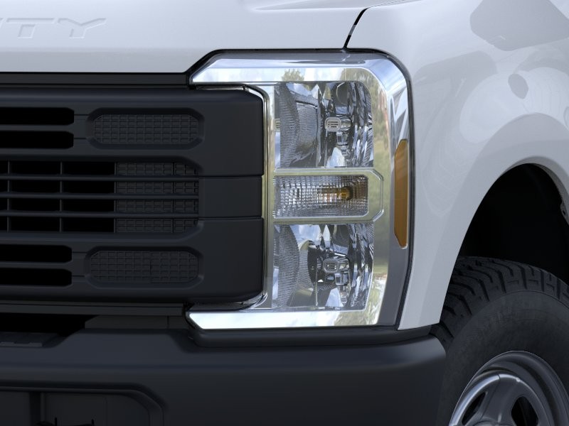 New 2026 Oxford White Ford F-350® XL image 19