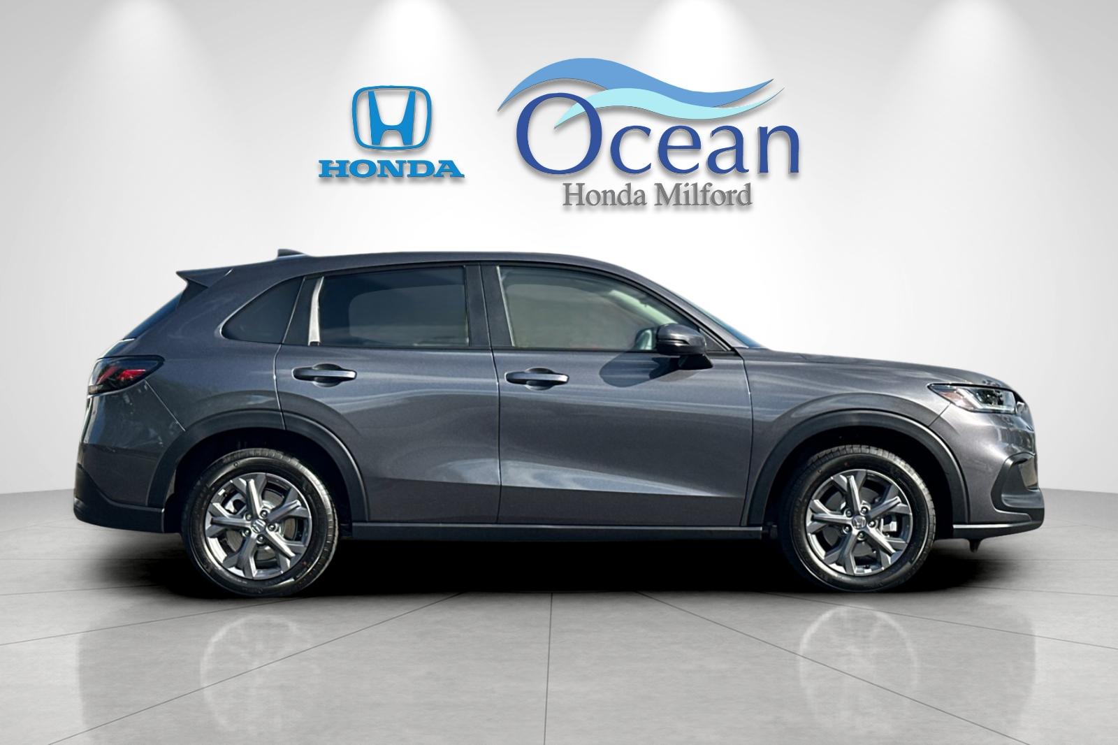 New 2027 Modern Steel Metallic Honda LX AWD image 6