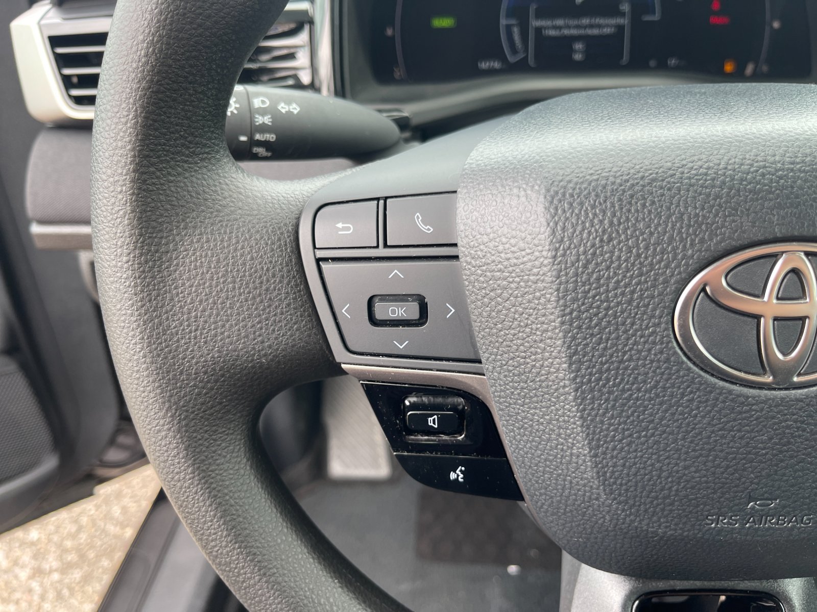 Used 2026 Midnight Black Metallic Toyota LE image 26