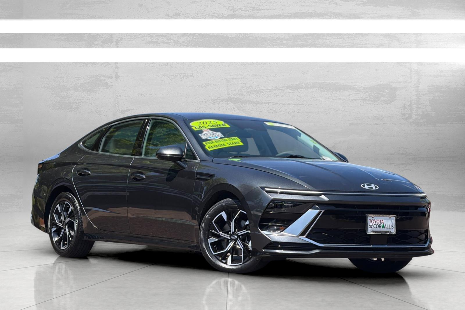 2025 Hyundai Sonata SEL's photo