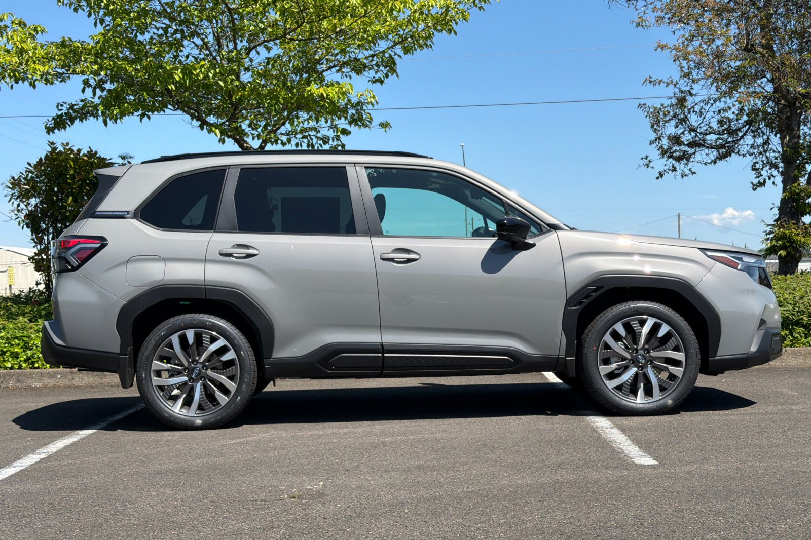 New 2026 RIVER ROCK PEARL Subaru Touring image 3