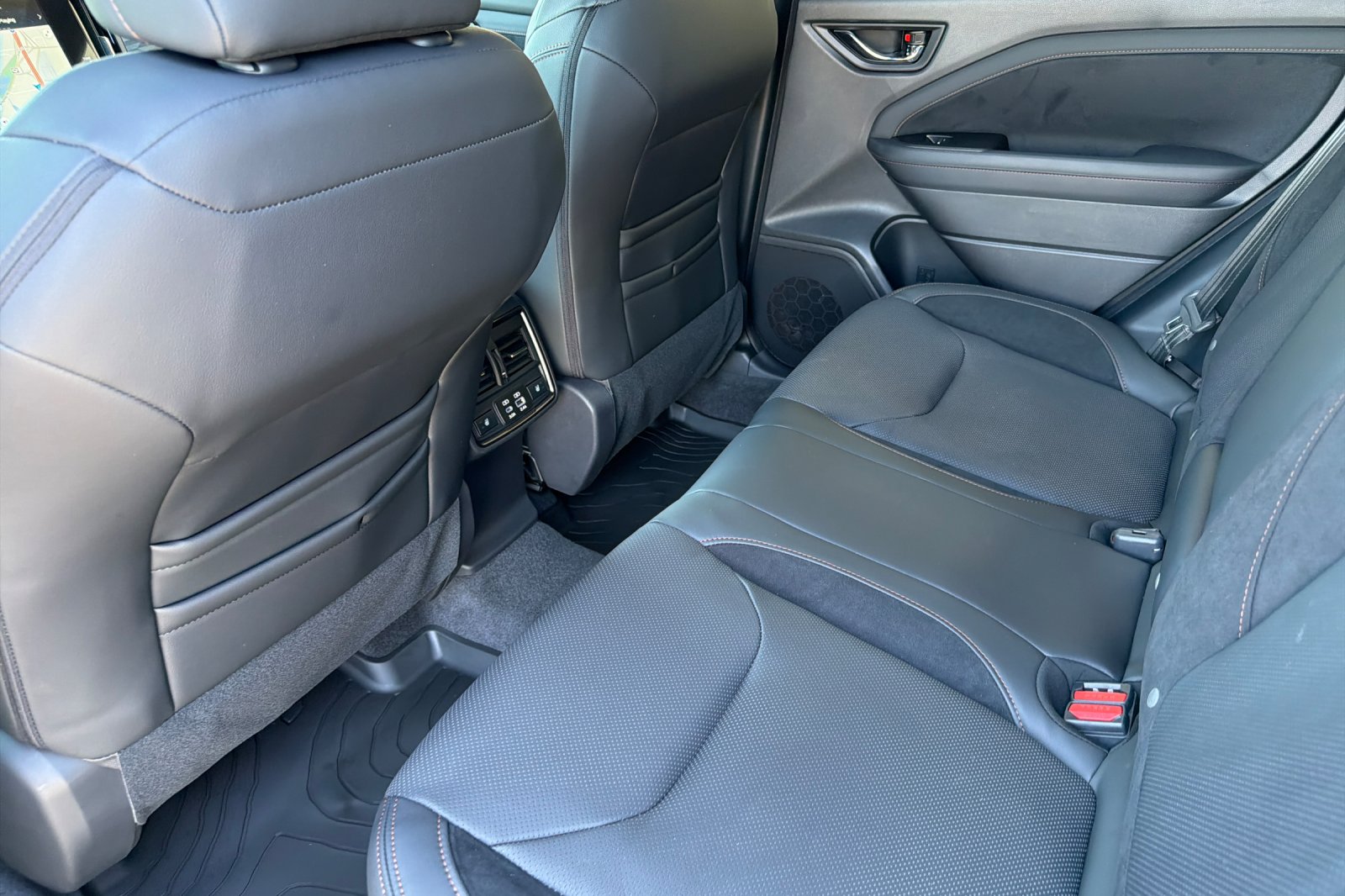 New 2026 RIVER ROCK PEARL Subaru Touring image 12