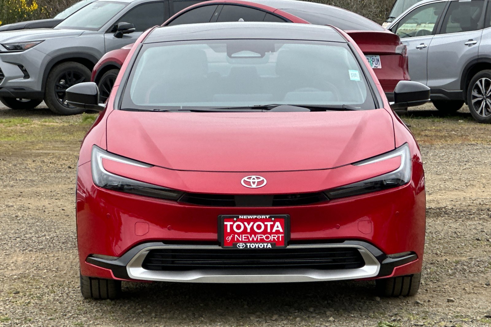2026 Toyota Prius Plug-in Hybrid XSE - Photo 6