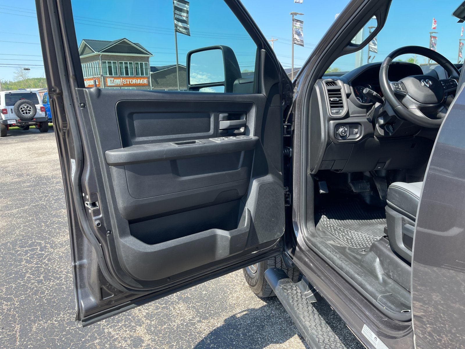 2025 RAM Ram 2500 Pickup Tradesman - Photo 11