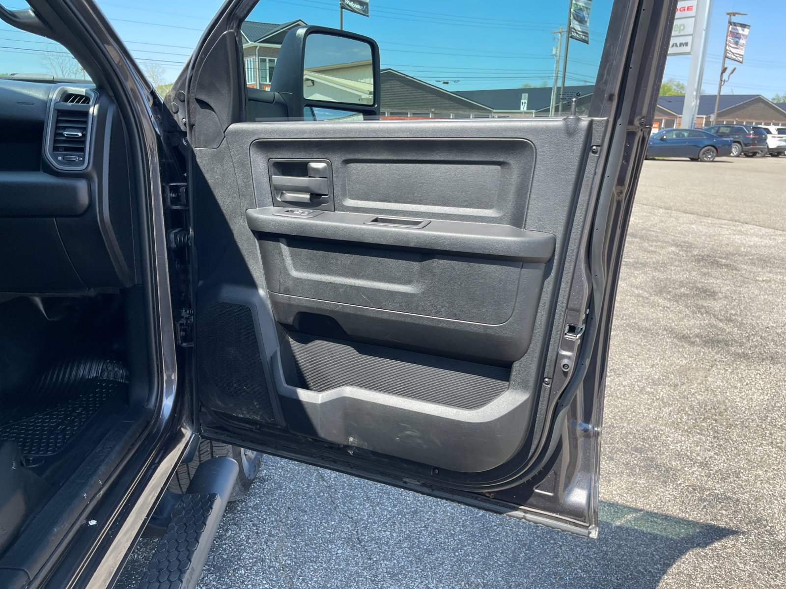 2025 RAM Ram 2500 Pickup Tradesman - Photo 18