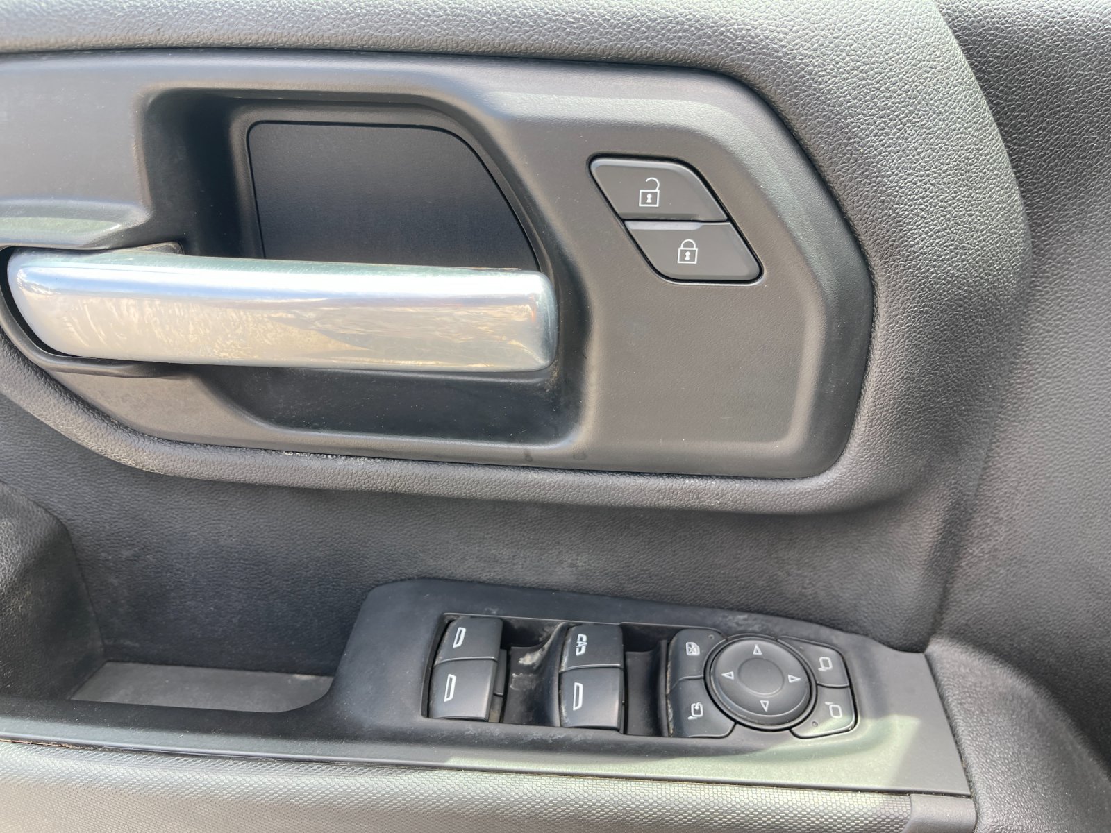 Used 2022 White Chevrolet Work Truck image 13