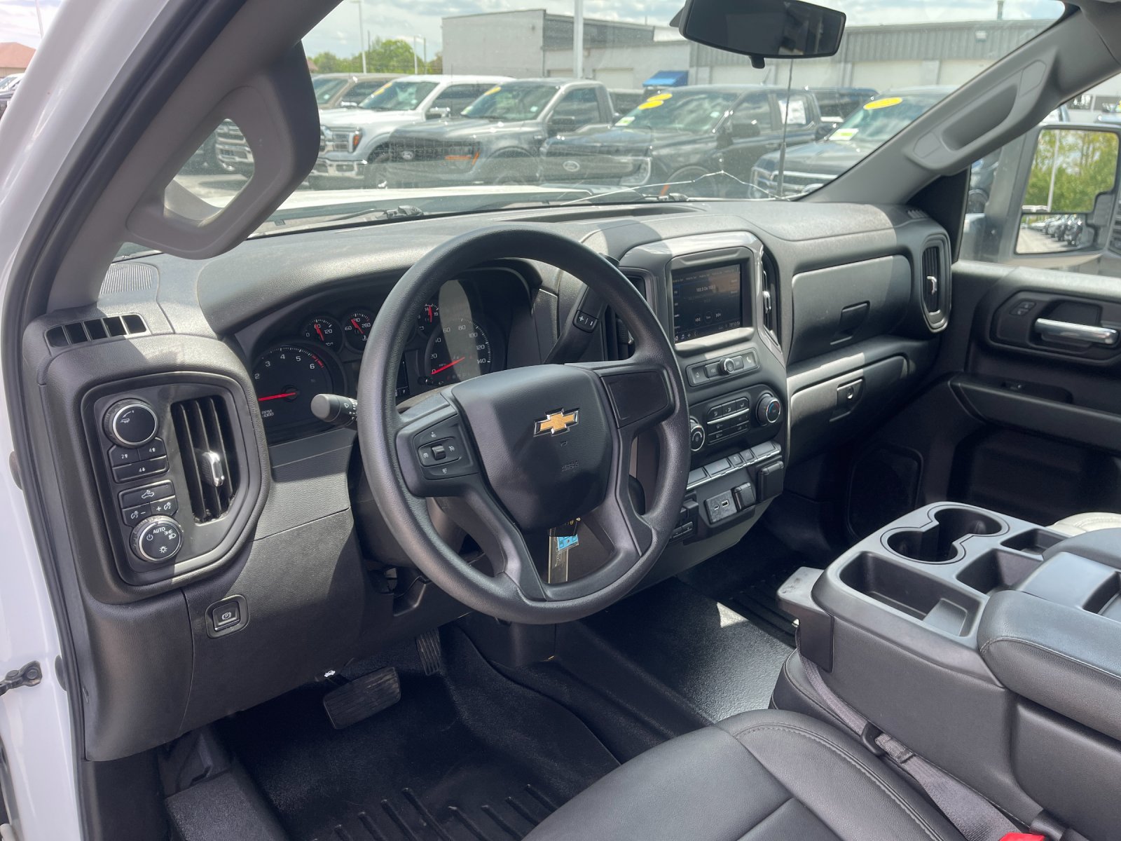 Used 2022 White Chevrolet Work Truck image 11