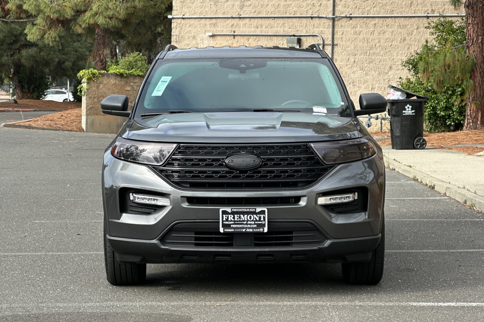 Used 2020 Gray Ford XLT image 8