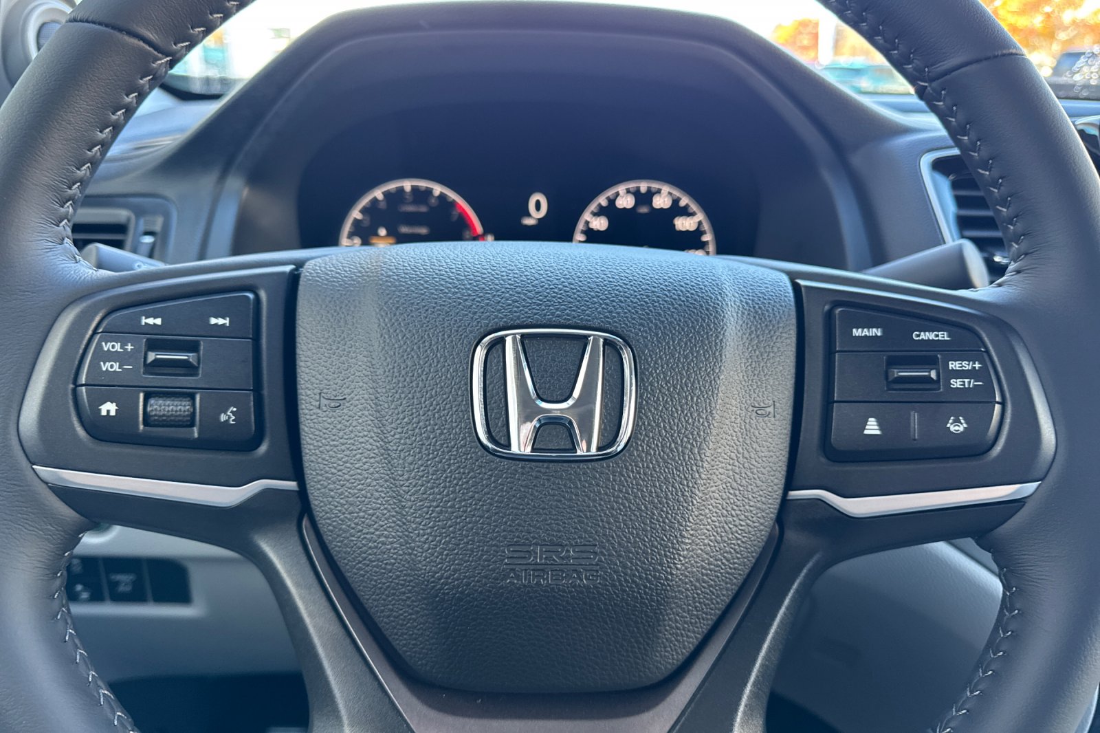 New 2026 Platinum White Pearl Honda RTL image 24