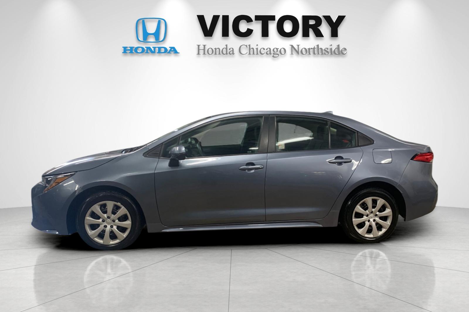 Used 2024  Toyota LE image 6