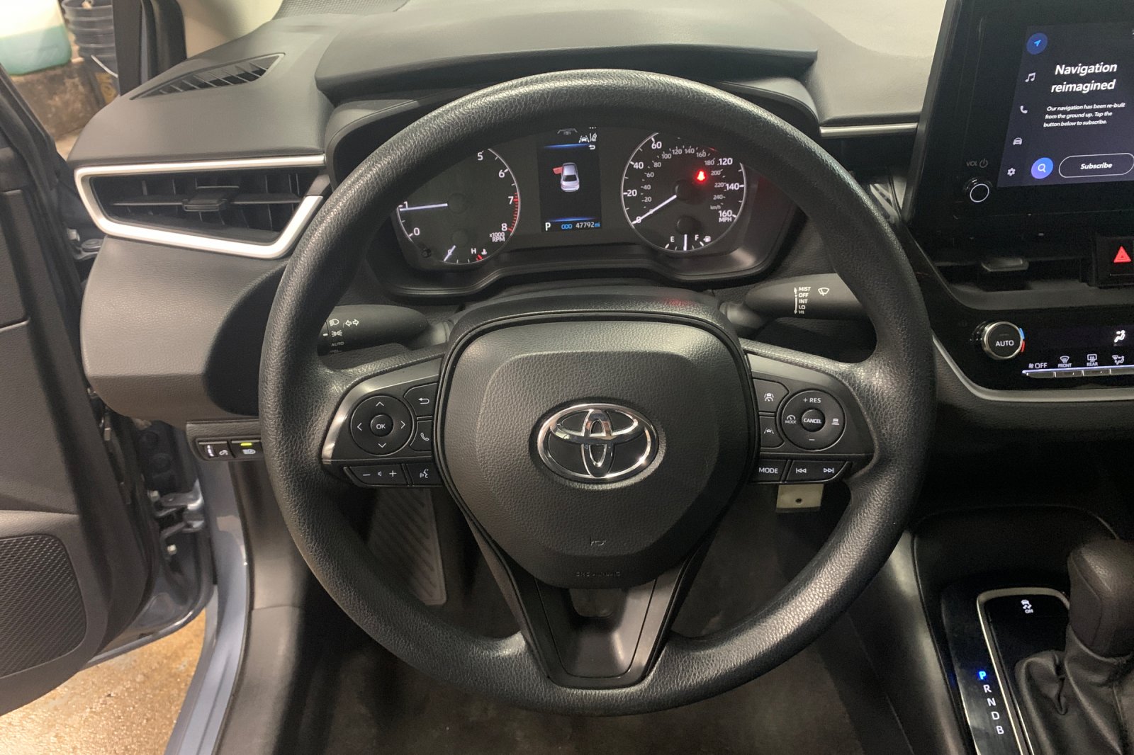 Used 2024  Toyota LE image 25