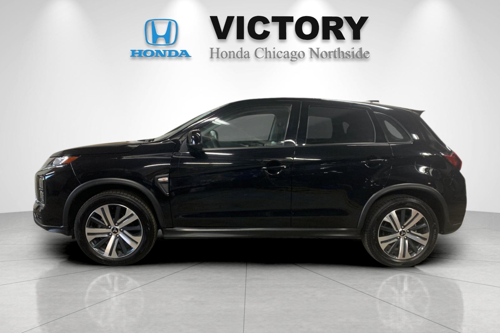 Used 2024  Mitsubishi 2.0 ES image 6