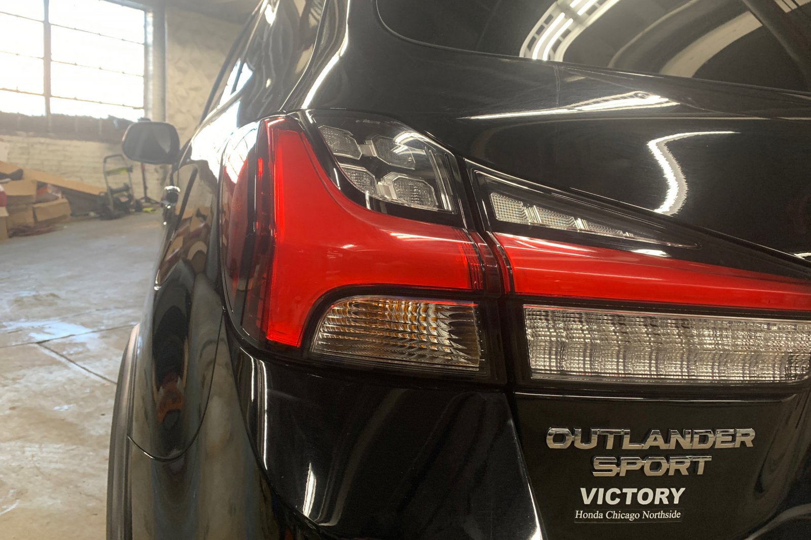 Used 2024  Mitsubishi 2.0 ES image 33