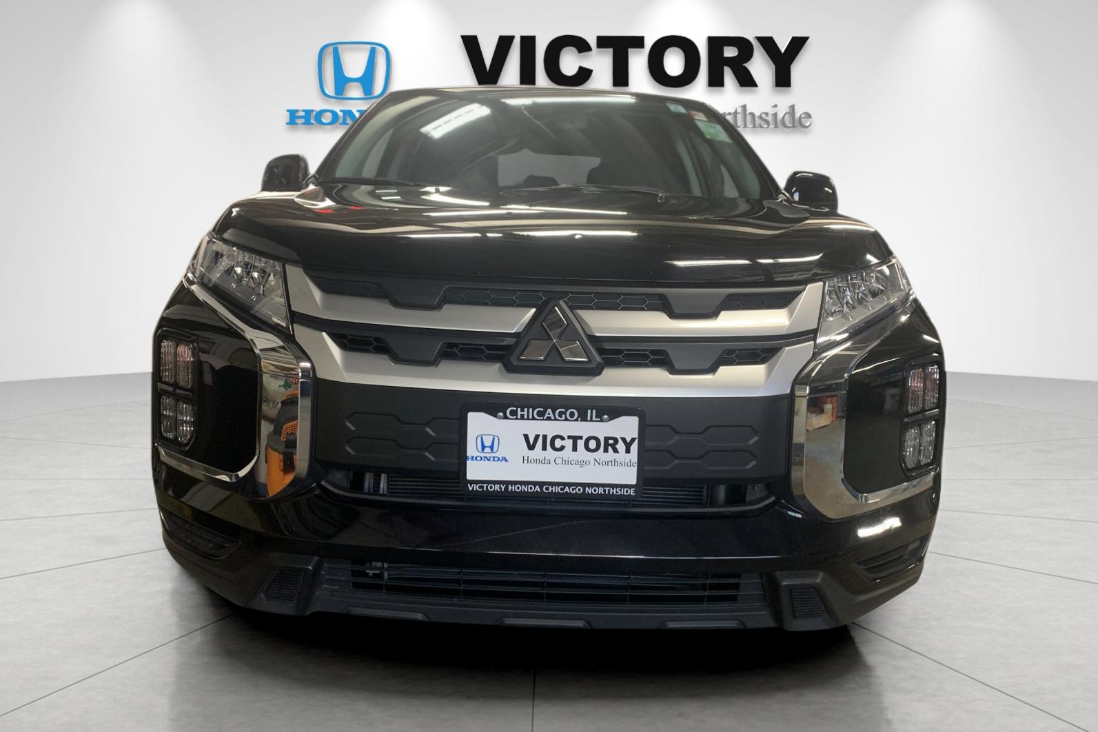 Used 2024  Mitsubishi 2.0 ES image 8