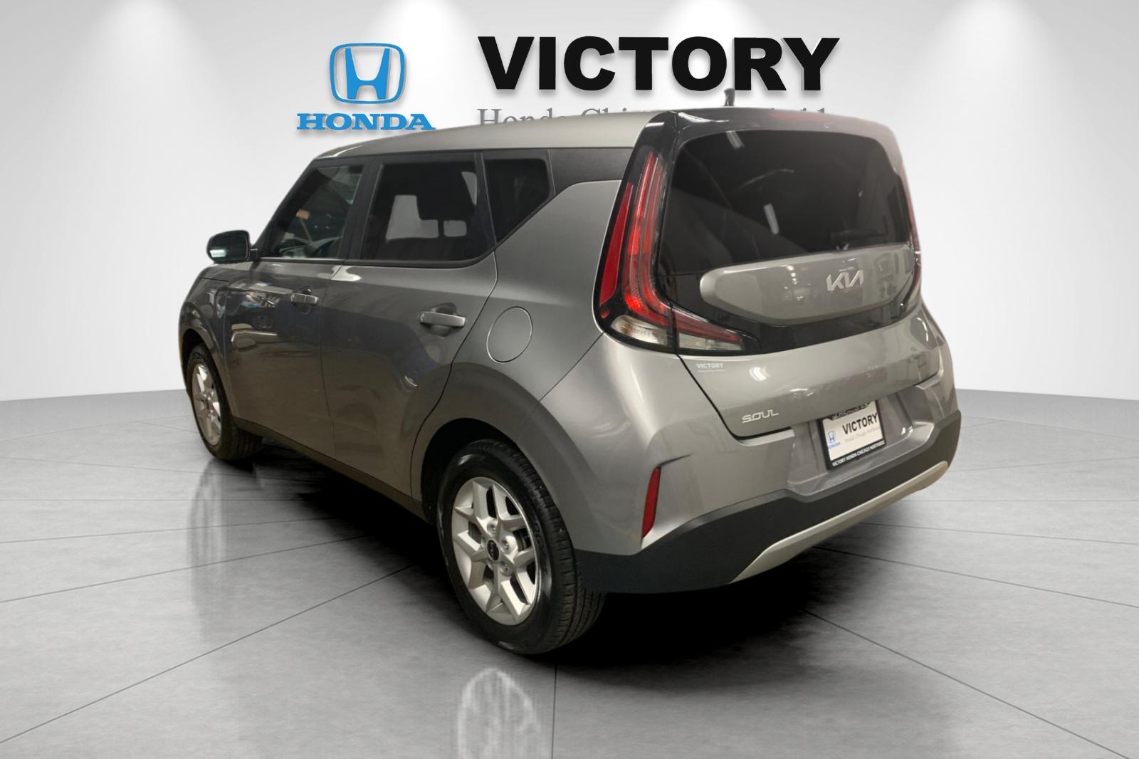 Used 2025 Gray Kia LX image 4