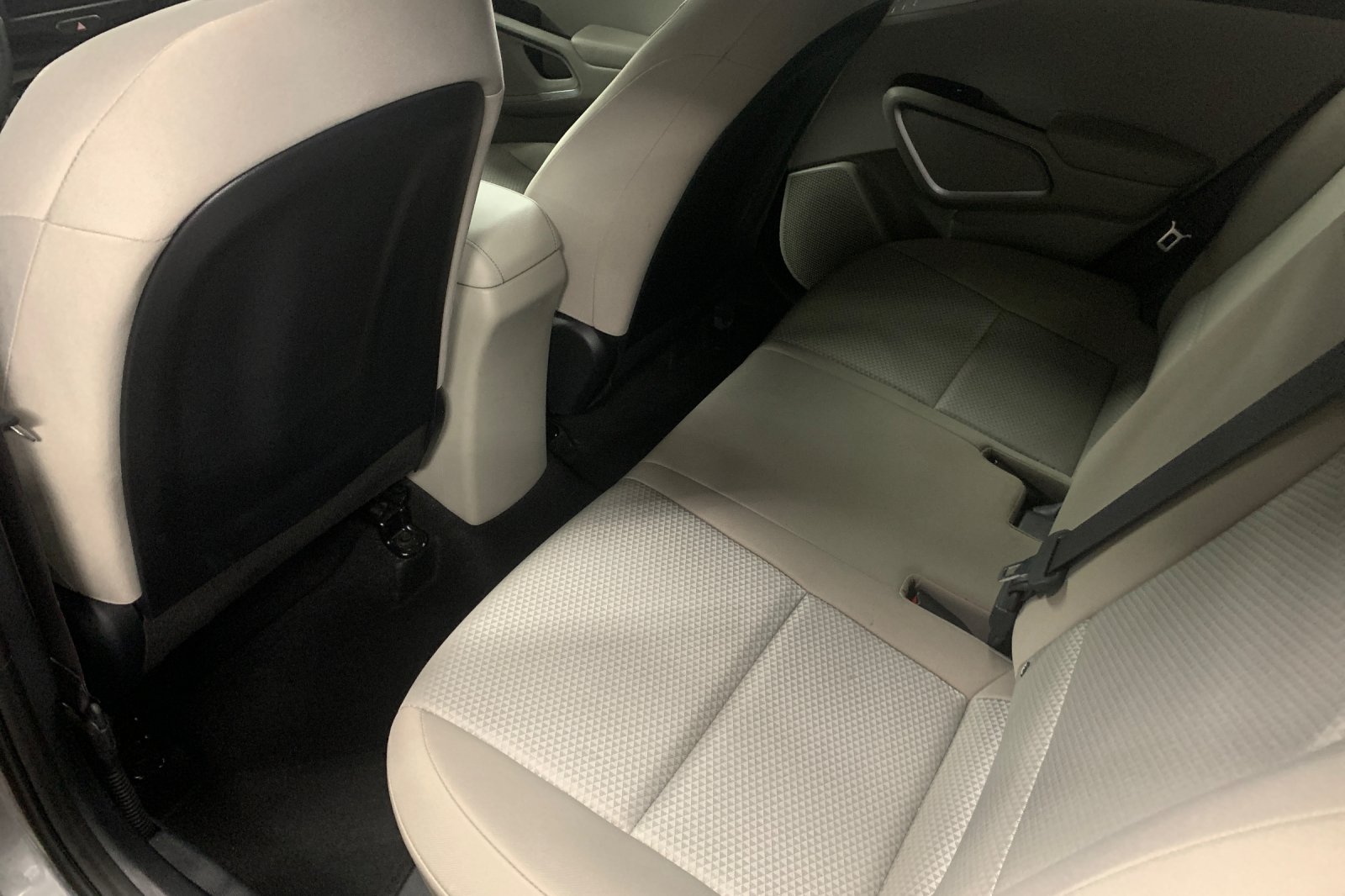 Used 2025 Gray Kia LX image 13