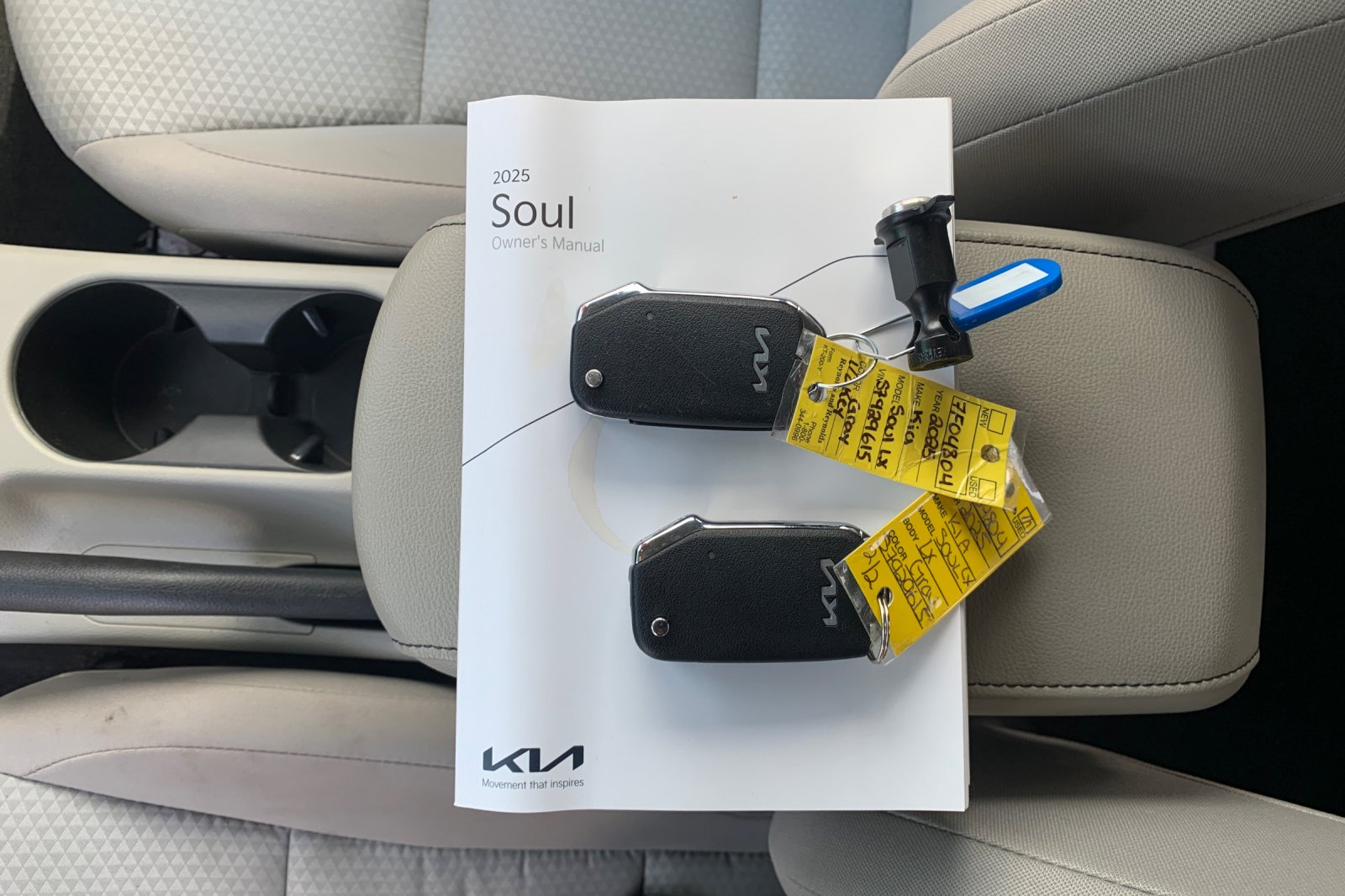 Used 2025 Gray Kia LX image 9
