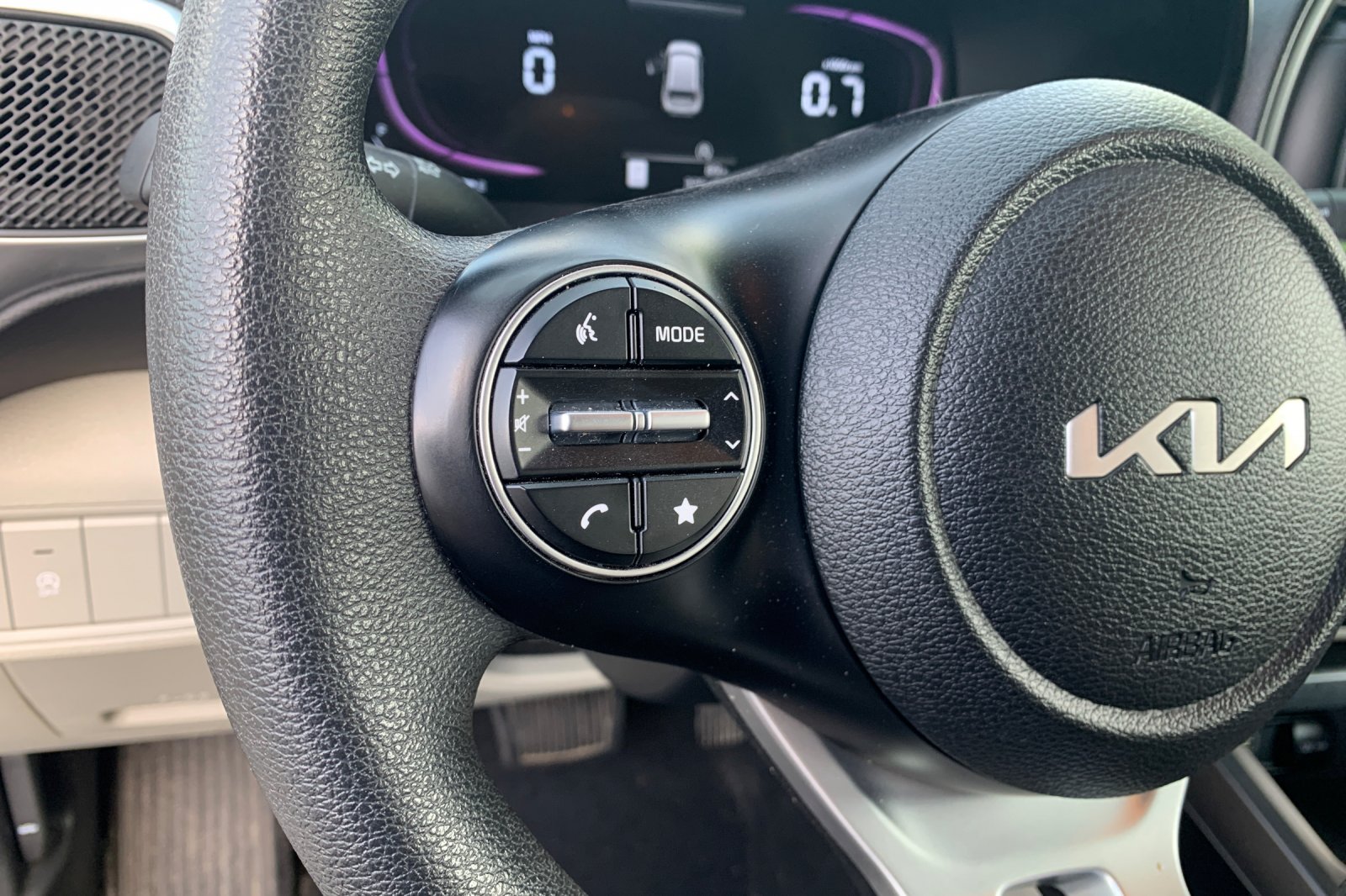 Used 2025 Gray Kia LX image 27