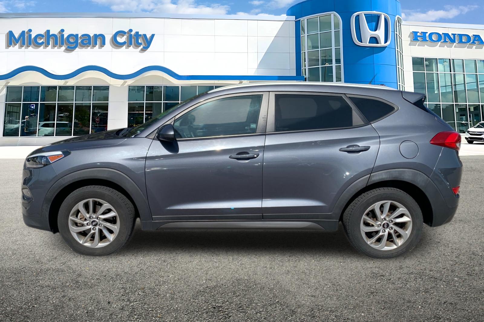 Used 2016 Hyundai Tucson SE with VIN KM8J3CA47GU115207 for sale in Michigan City, IN