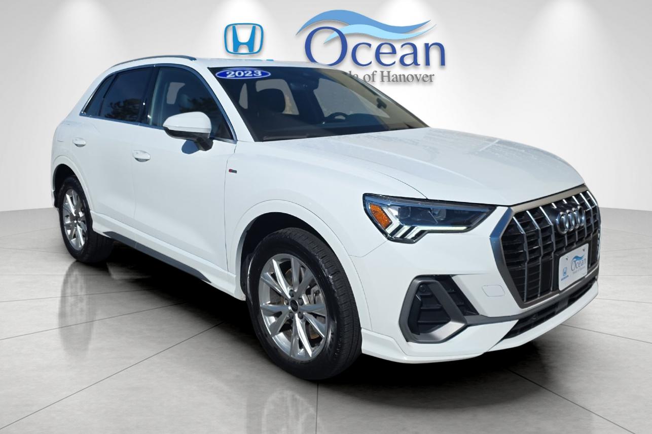 2023 Audi Q3 45 TFSI S Line Premium quattro's photo
