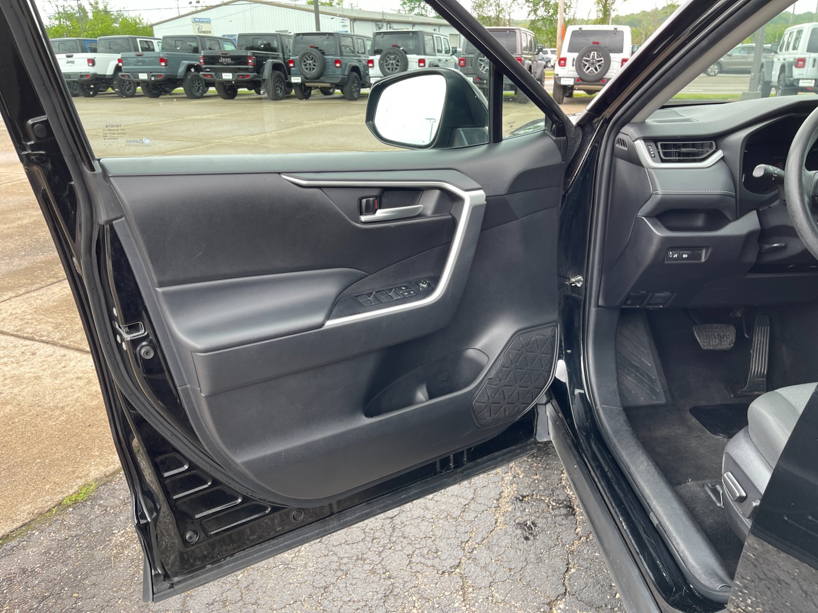 Used 2024 Midnight Black Metallic Toyota XLE image 11