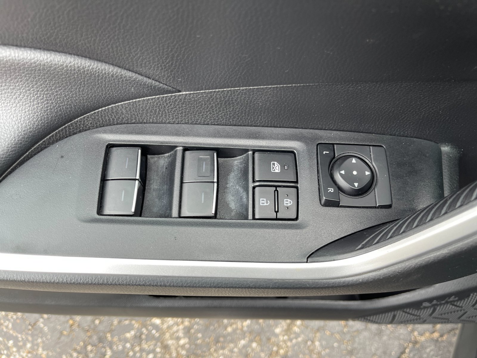 Used 2024 Midnight Black Metallic Toyota XLE image 12