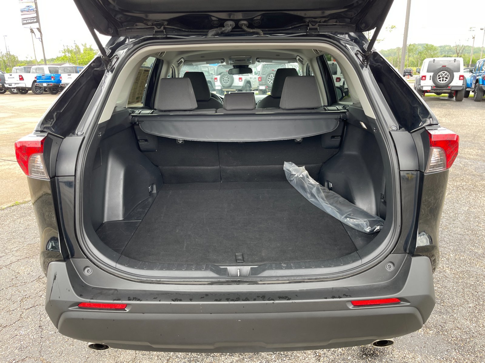 Used 2024 Midnight Black Metallic Toyota XLE image 17