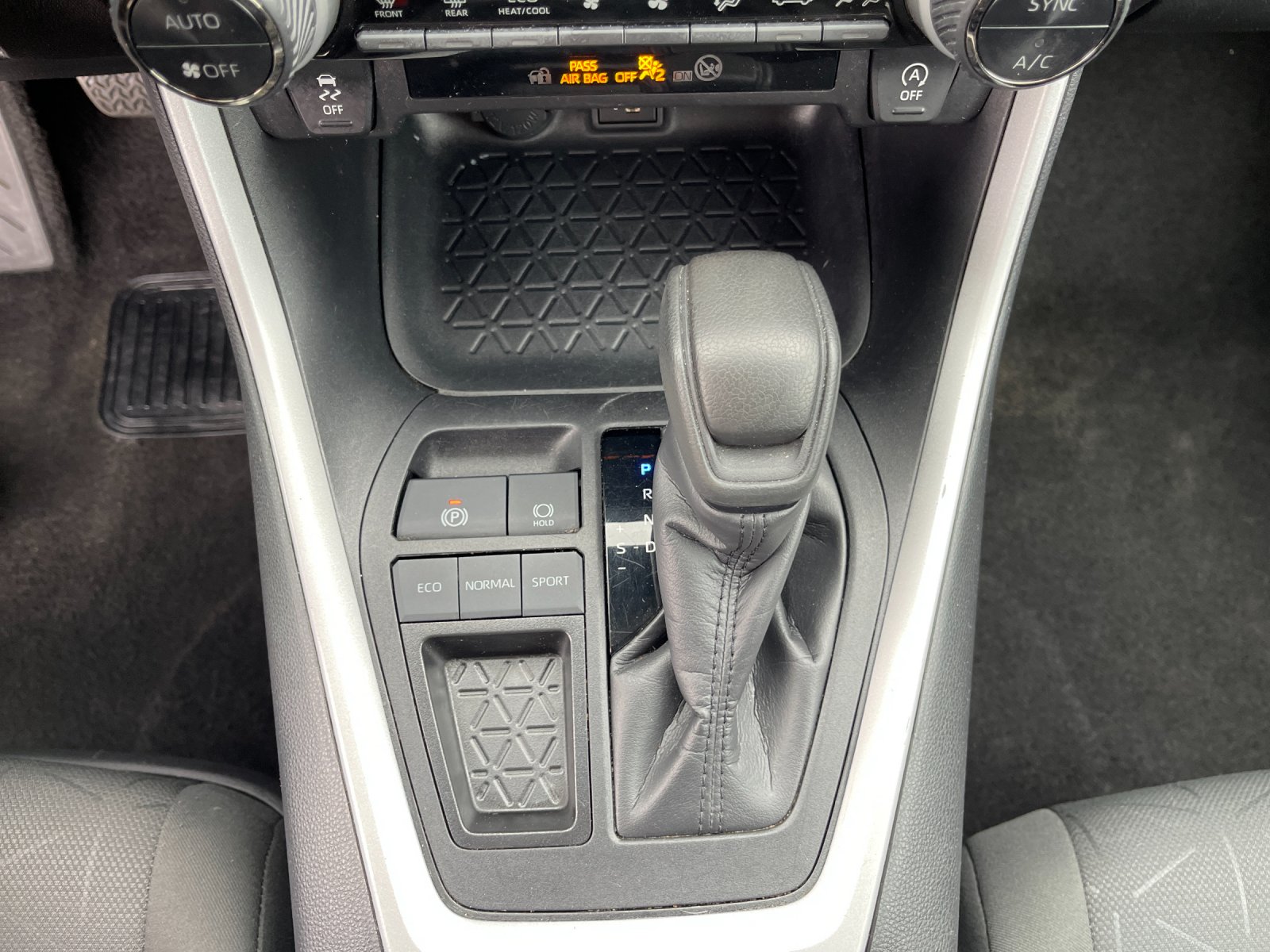 Used 2024 Midnight Black Metallic Toyota XLE image 24