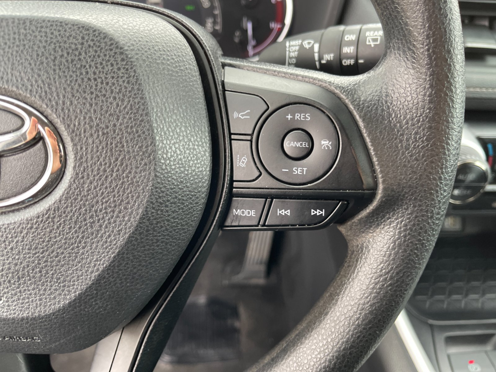 Used 2024 Midnight Black Metallic Toyota XLE image 28