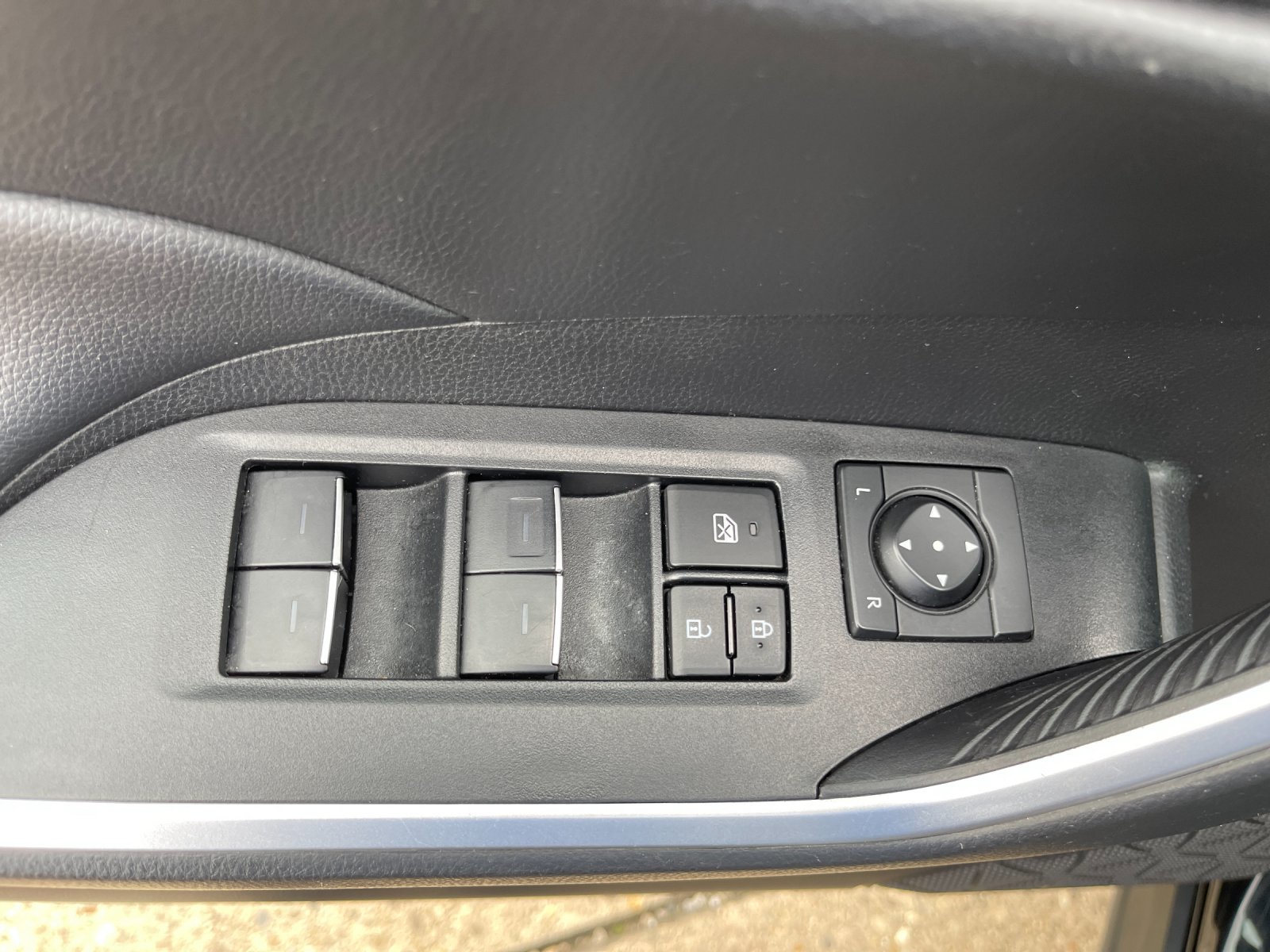 Used 2024 Midnight Black Metallic Toyota XLE image 12