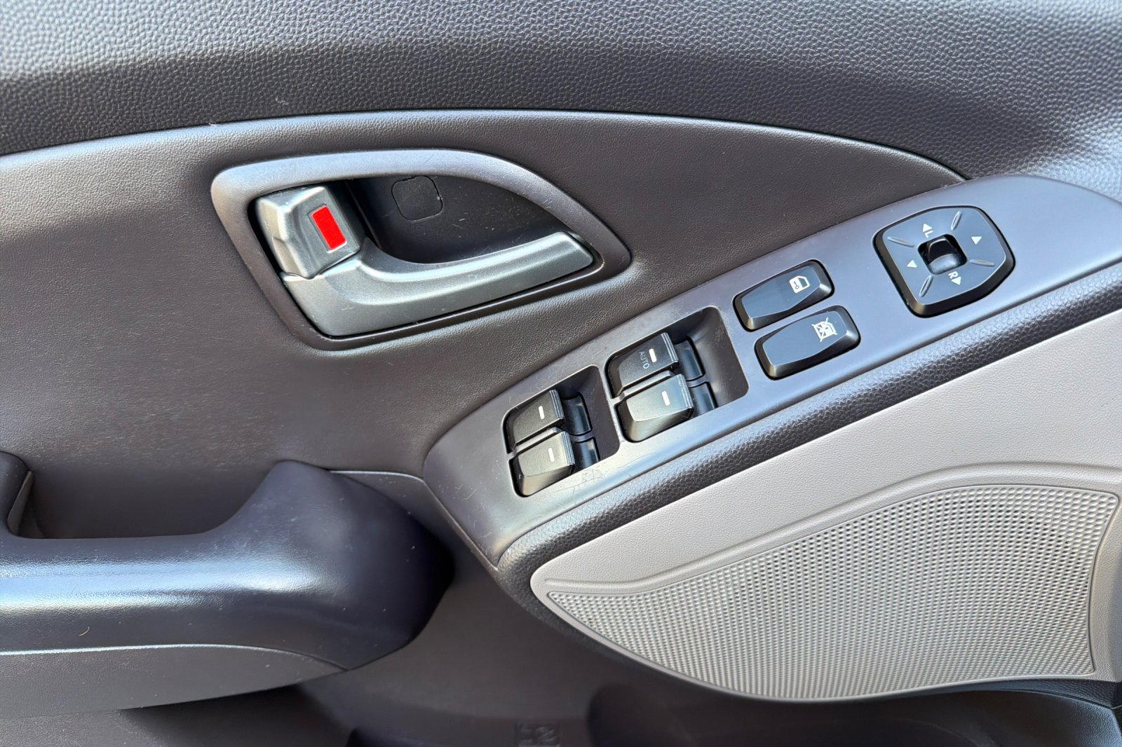 2011 Hyundai Tucson GLS - Photo 8