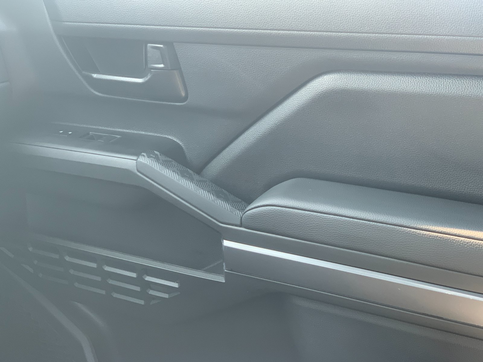 Used 2026 UNDERGROUND Toyota SR5 image 20