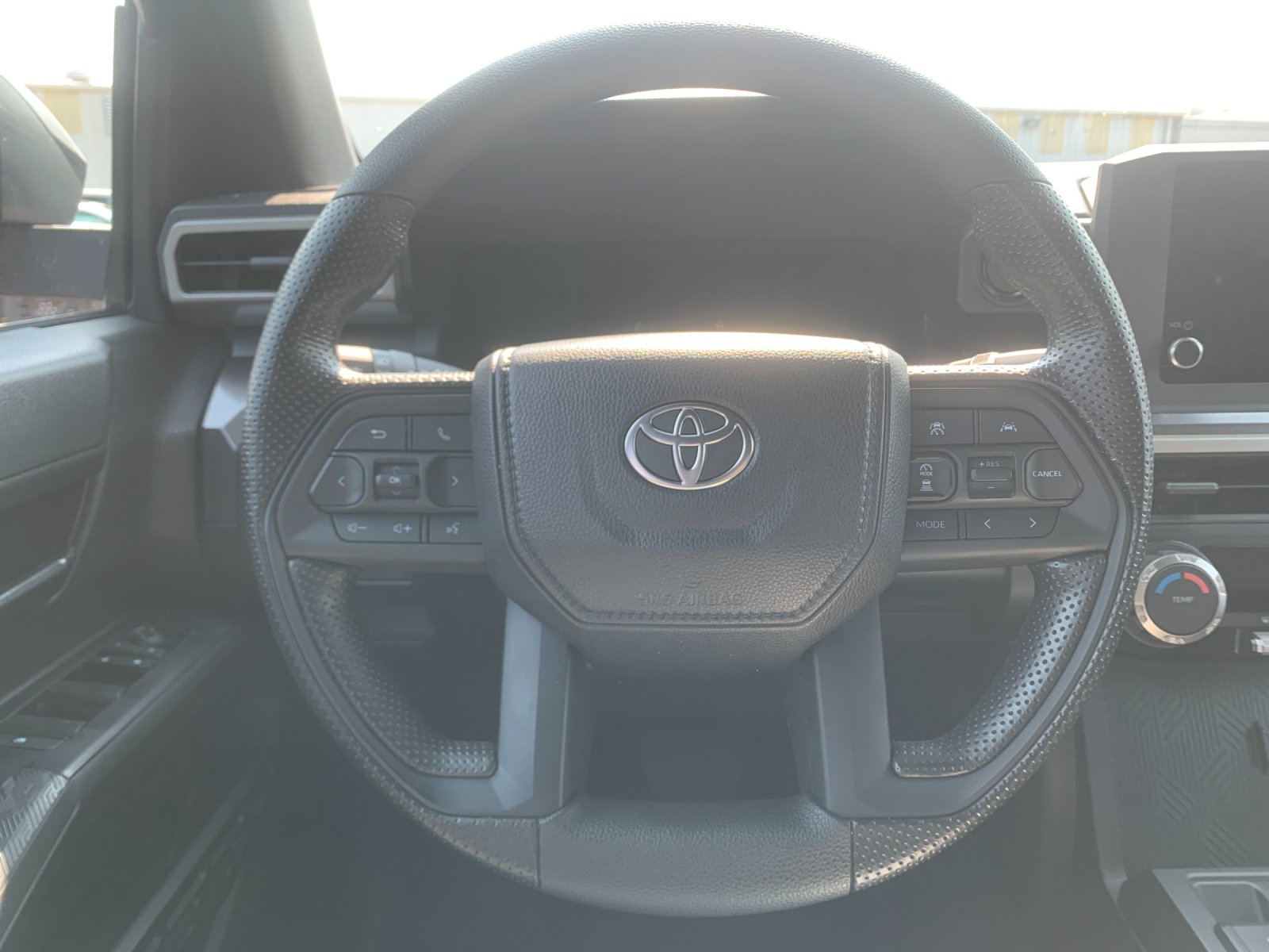Used 2026 UNDERGROUND Toyota SR5 image 27