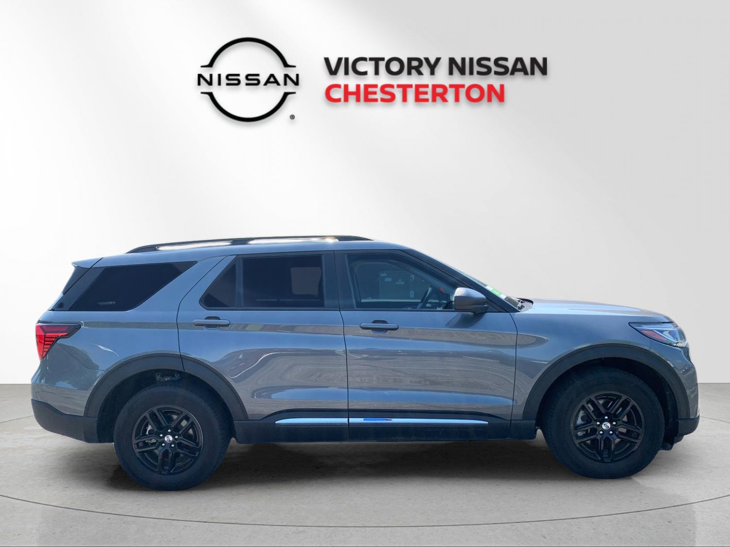 Used 2025 Gray Ford Active image 6