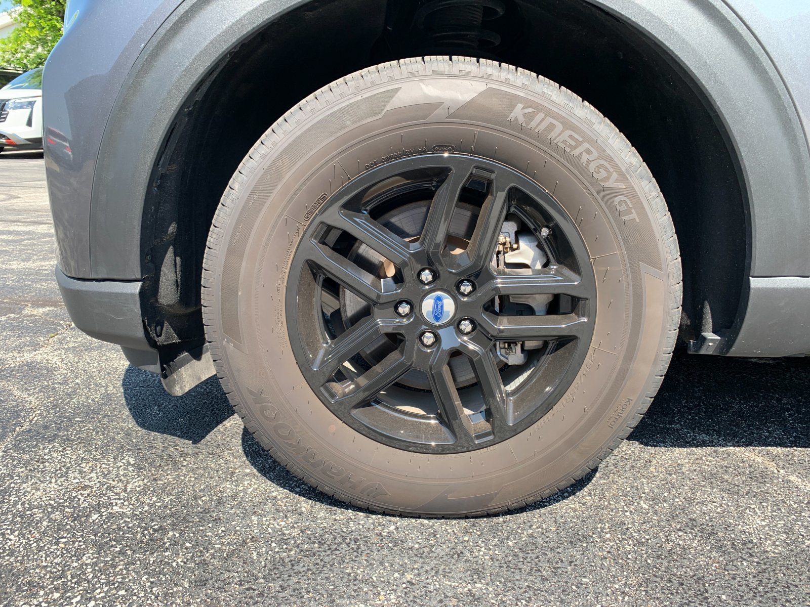 Used 2025 Gray Ford Active image 36
