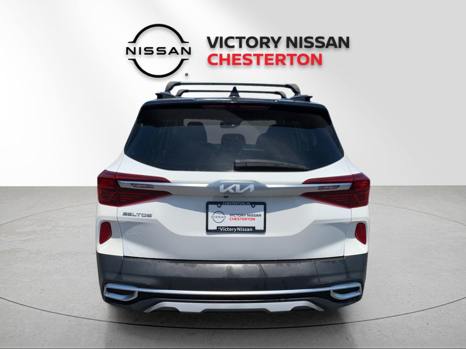 Used 2023 White Kia SX image 4