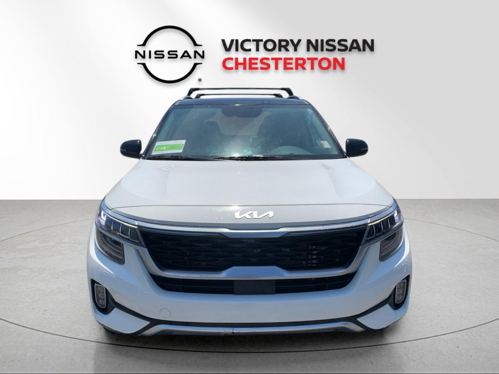 Used 2023 White Kia SX image 8