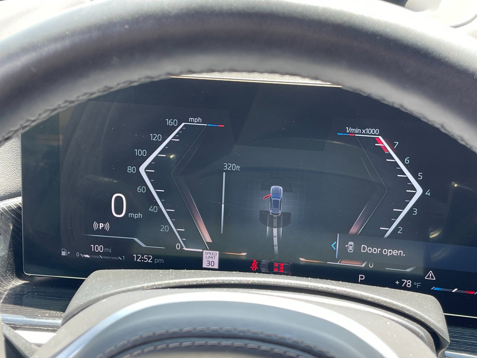 Used 2024 Gray BMW xDrive40i image 30