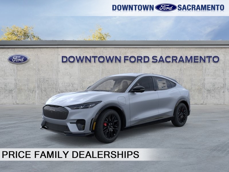 2025 Ford Mustang-Mach-e Premium's photo