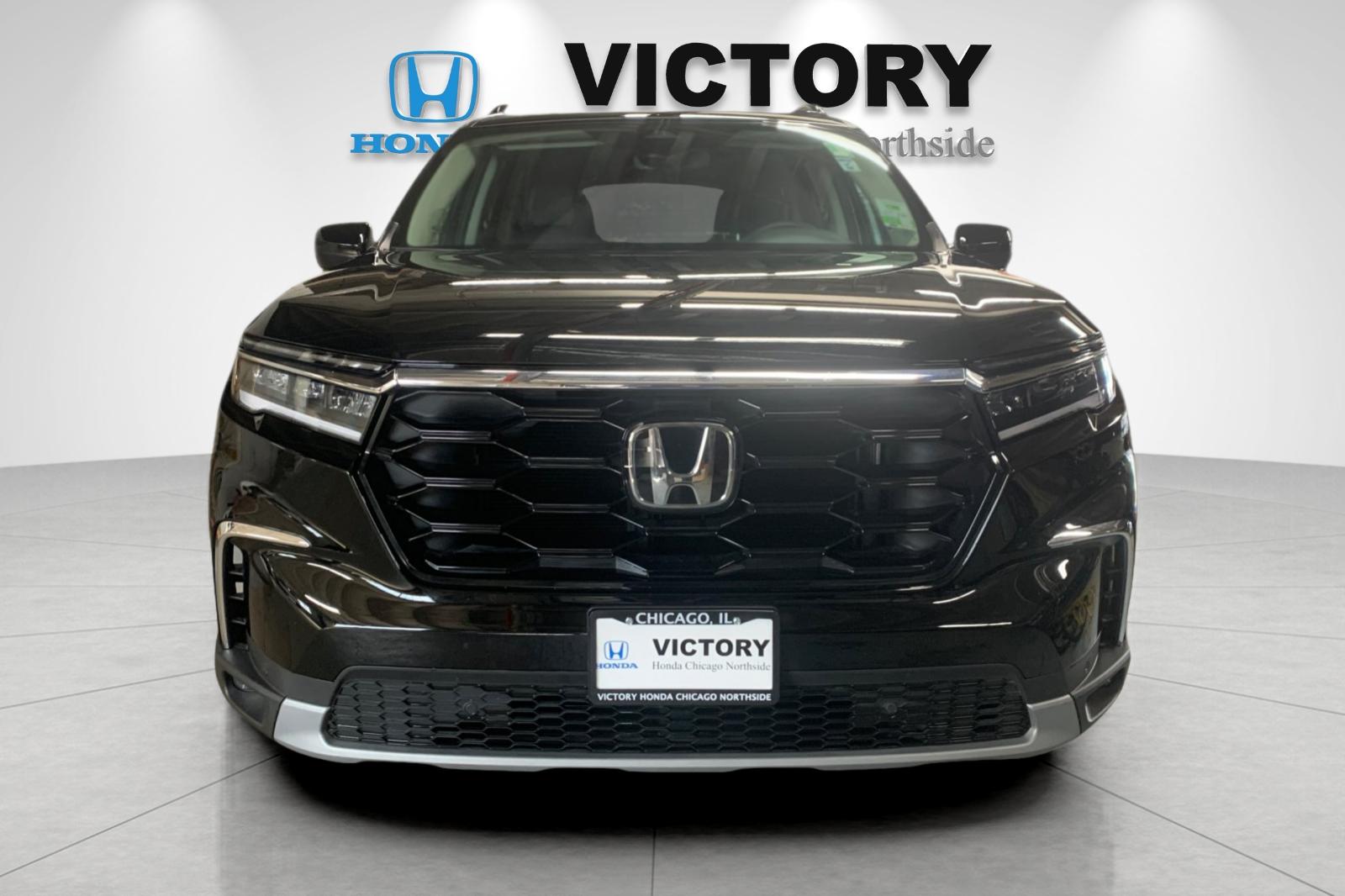 Certified Used 2025 Crystal Black Pearl Honda Touring image 8
