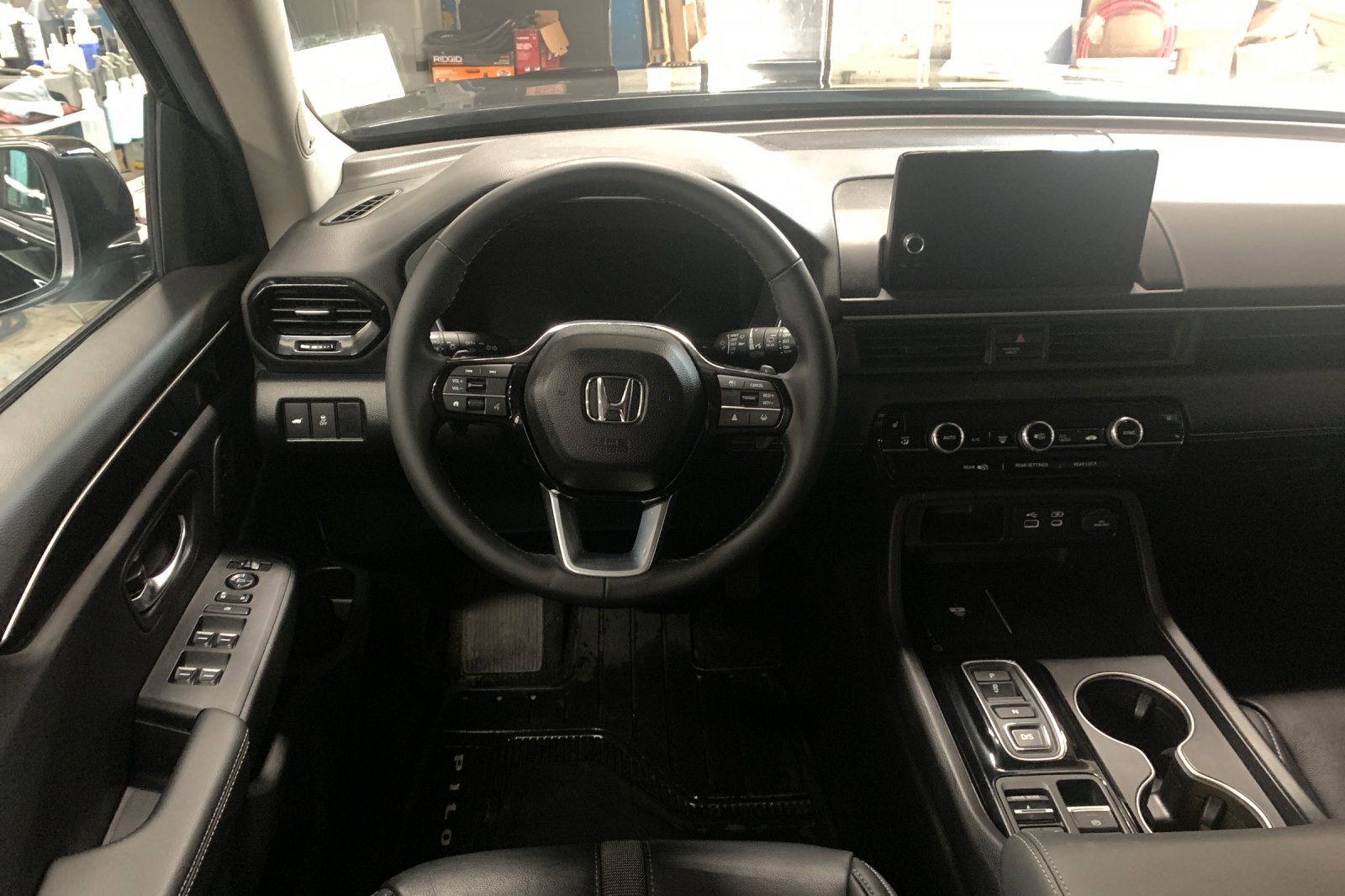 Certified Used 2025 Crystal Black Pearl Honda Touring image 16