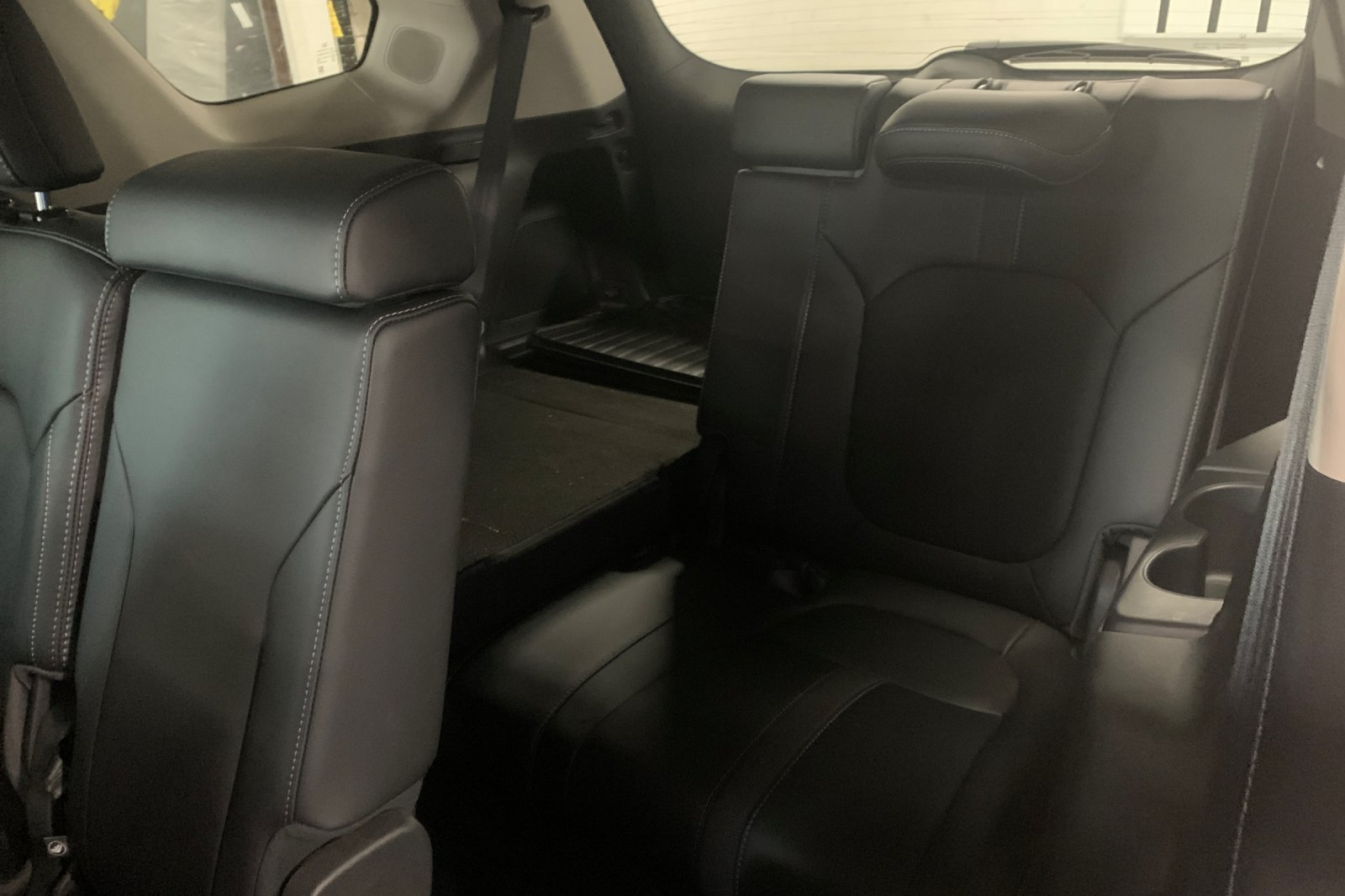 Certified Used 2025 Crystal Black Pearl Honda Touring image 17