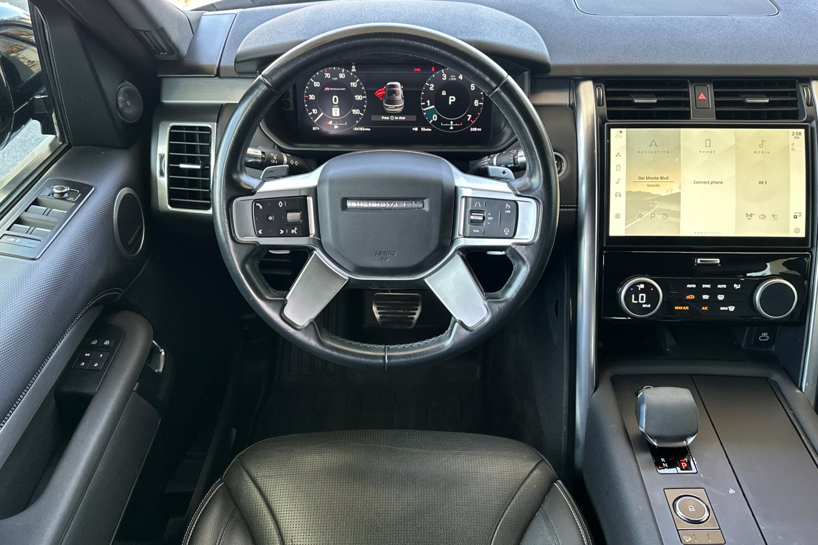 Used 2022  Land Rover S R-Dynamic image 17