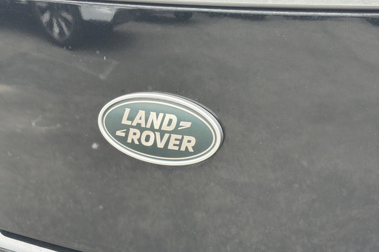 Used 2020  Land Rover SWB image 36
