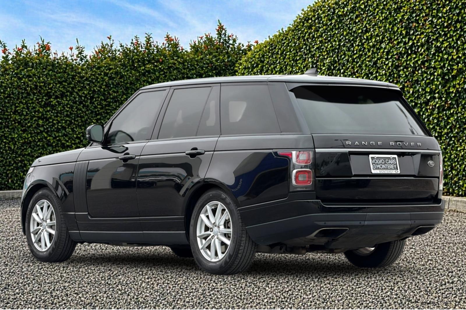 Used 2020  Land Rover SWB image 6