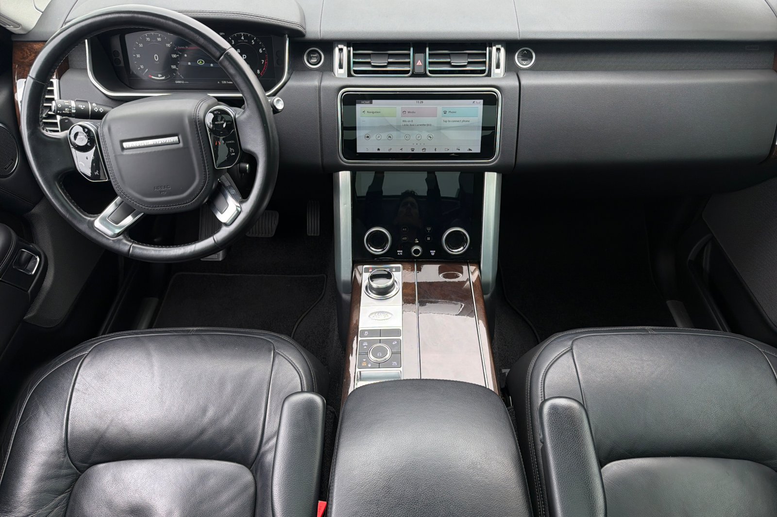 Used 2020  Land Rover SWB image 16
