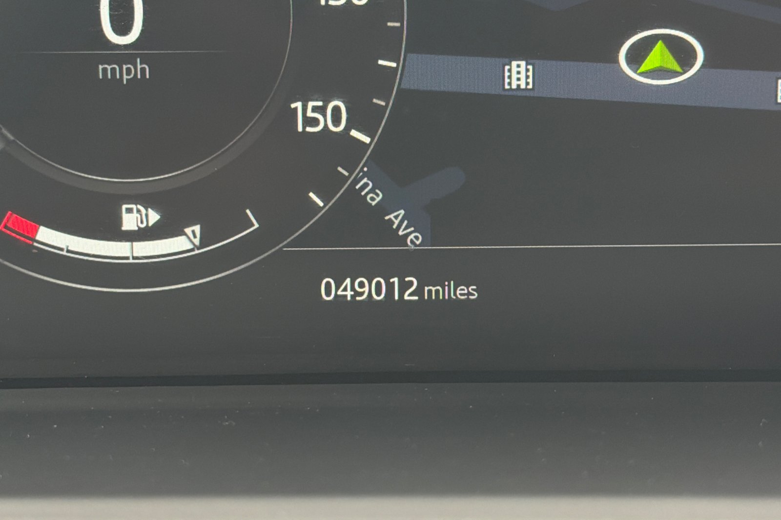 Used 2020  Land Rover SWB image 33