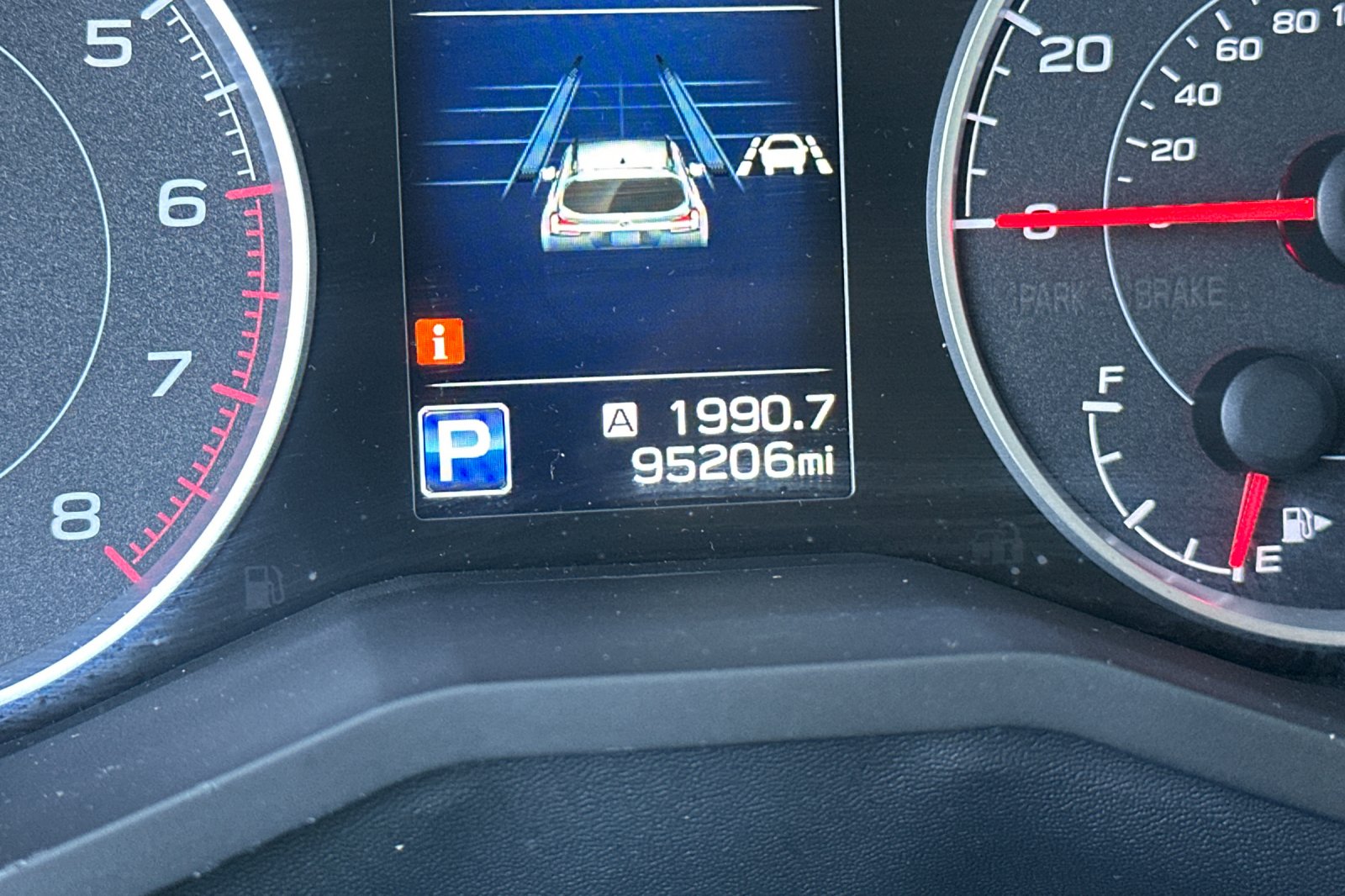 Used 2019 White Subaru Premium image 27