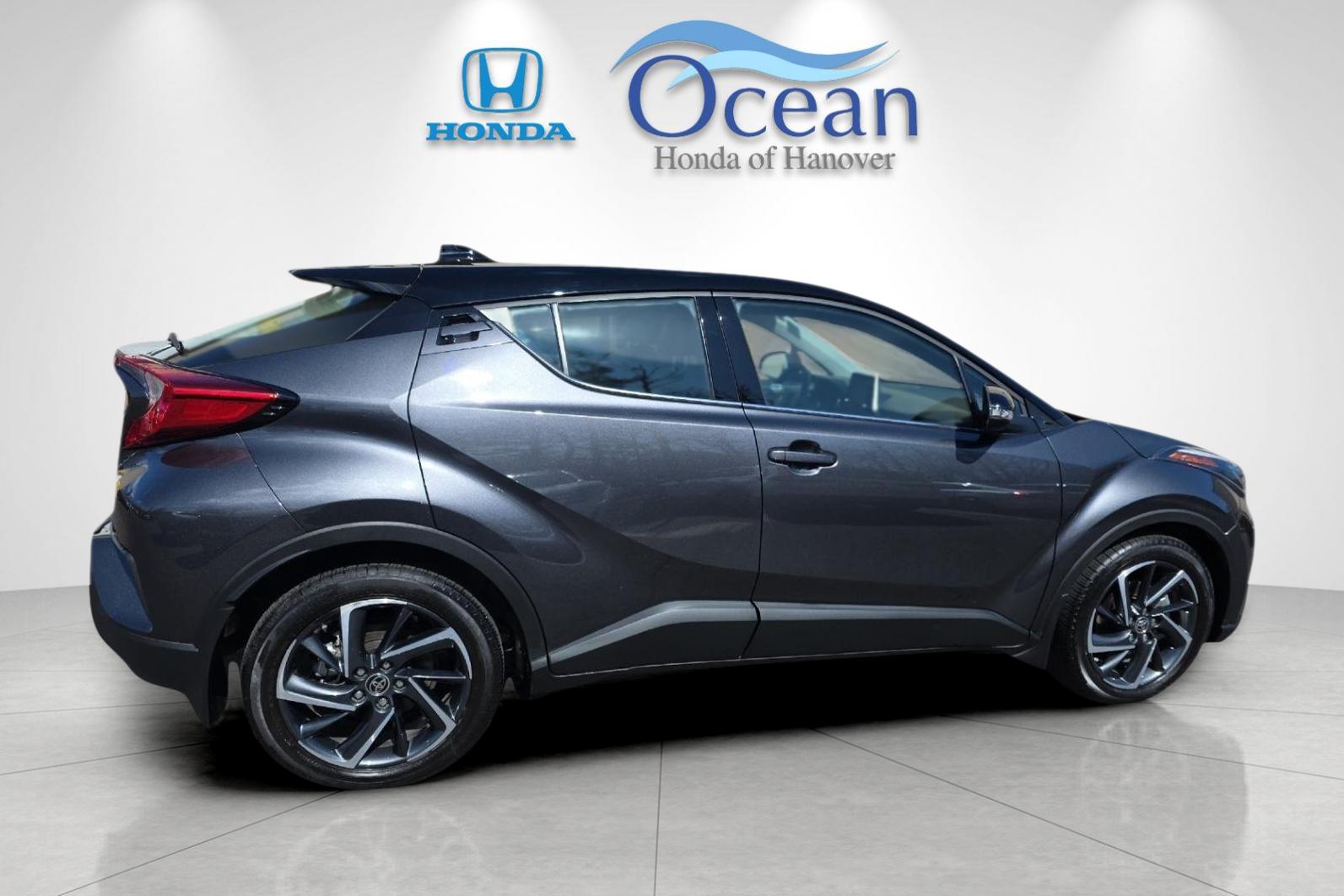 2022 Toyota C-HR Limited